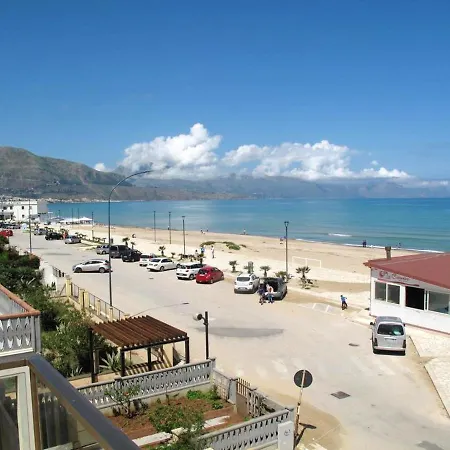 Holiday home Charming House In With Bikes Available Alcamo