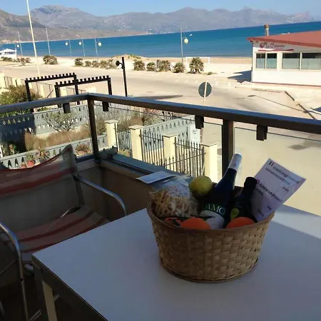 Charming House In With Bikes Available * Alcamo